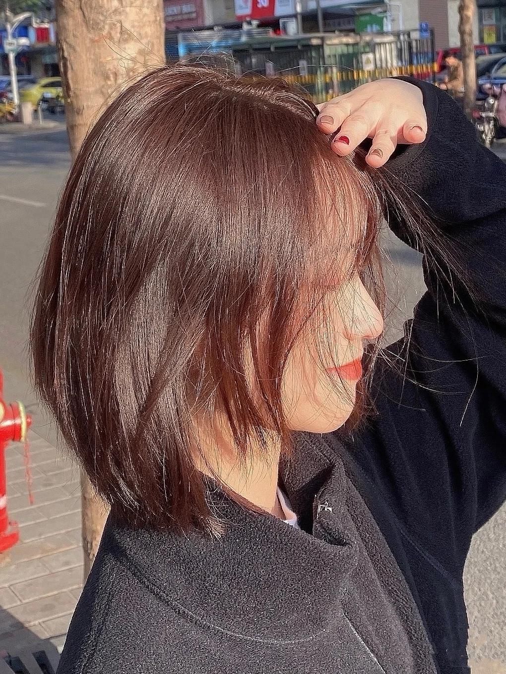 看倦了黑发色怎么办？不如试试这四款万能发色，显白还不挑人