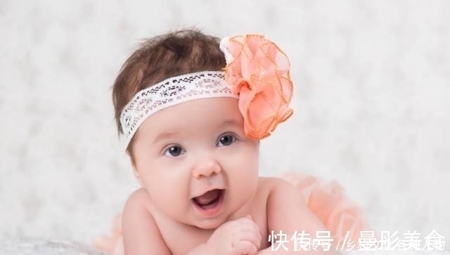 女孩!女孩出自古诗中的好名字推荐 不染世俗,风姿卓越!