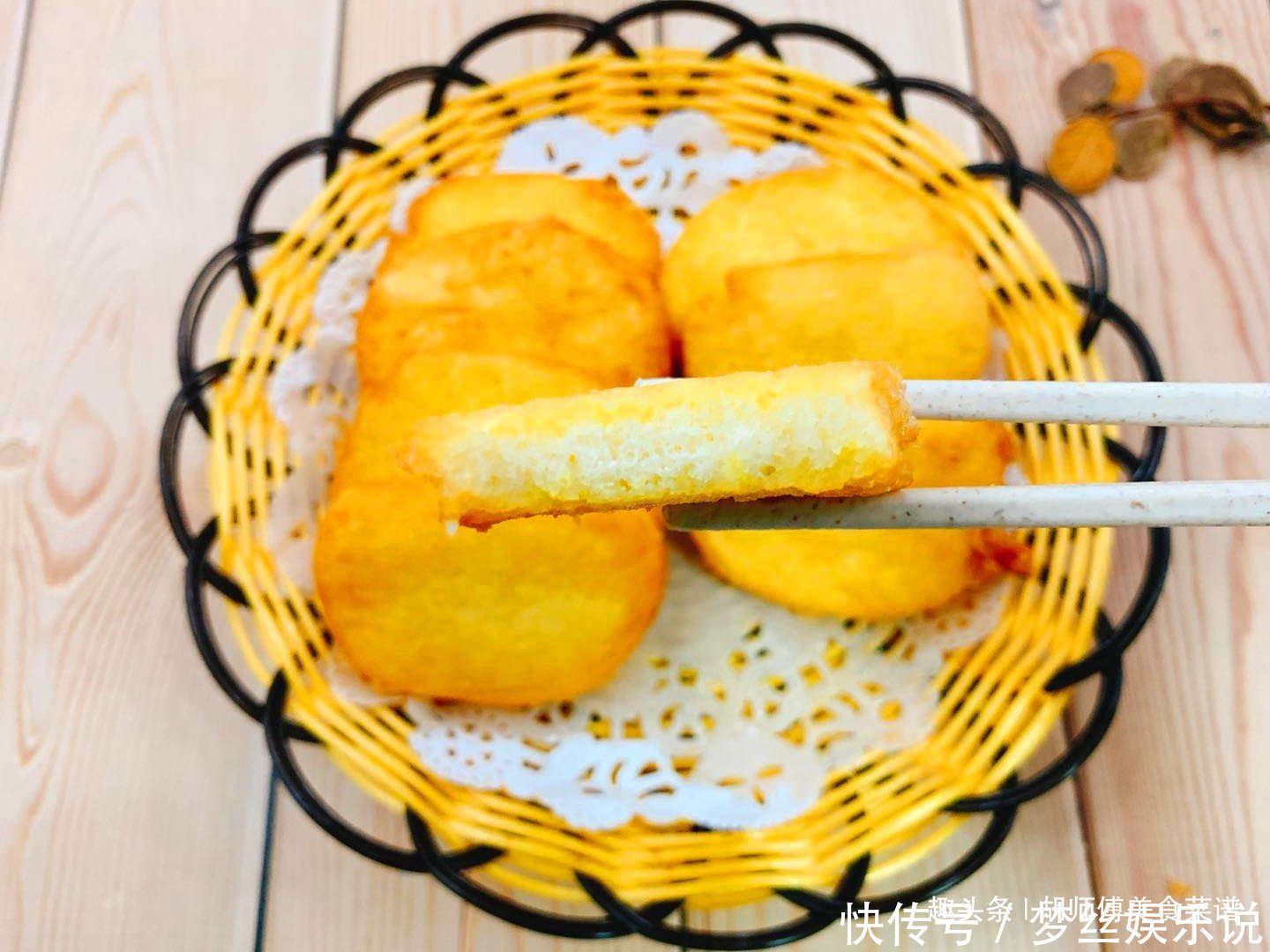  吸油|炸馒头时，别直接下锅炸！教你一招，馒头炸的外酥里嫩，还不吸油