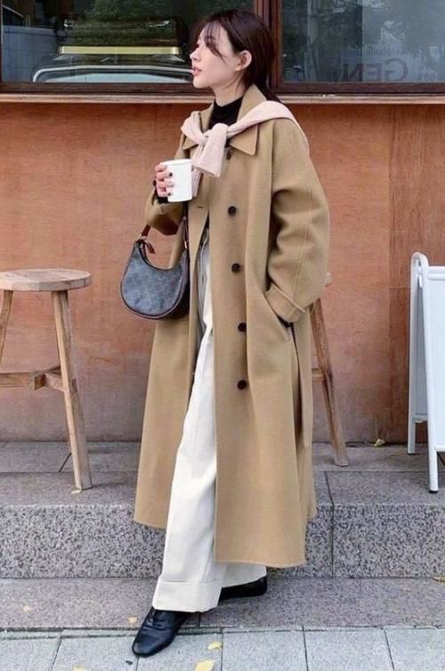 2021“豆腐裤”实火，没有一条这裤子都不好意思说自己懂时尚