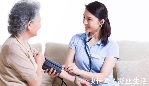 绿茶|绿茶与红茶,哪种更适合高血压患者喝,很多人不明白,喝出一身病