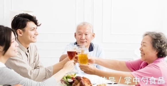 老人|74岁老人的忠告：不合群，才是晚年健康长寿的秘诀