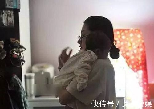 大哭|宝宝睡醒后的表现,直接反映他的智商高低,你家娃在此行列中吗