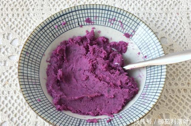 好吃|简单易做的早餐饼,软糯香甜,无油低脂,平底锅就搞定,真好吃