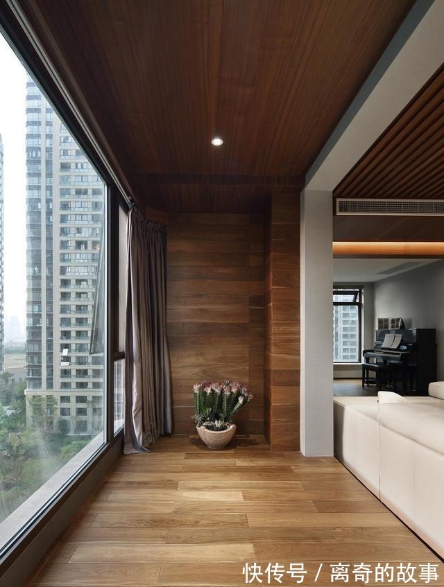 灰白蓝|虽然装修超了预算,依然喜欢木饰面吊顶,现代风格实拍图晒给你看!