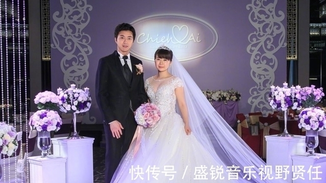 婚变|谈恋爱被威胁,结婚后被丈夫骂,福原爱身后的2个男人和婚变始末
