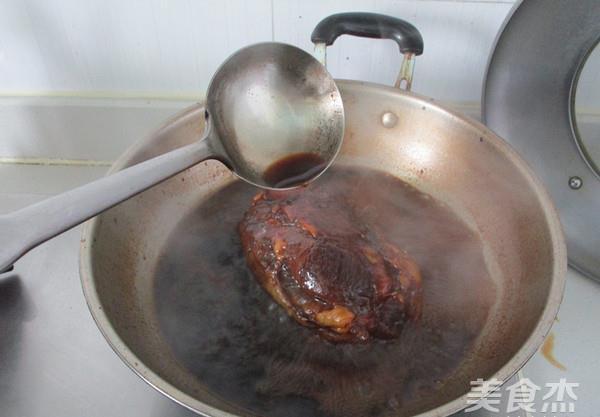 爷爷传下来的酱牛肉秘方,牛肉香嫩有嚼劲,做法简单只需3步!