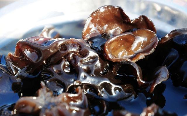 老晨|男子误以为是肩周炎，却查出肝癌，医生是妻子的无知害了他