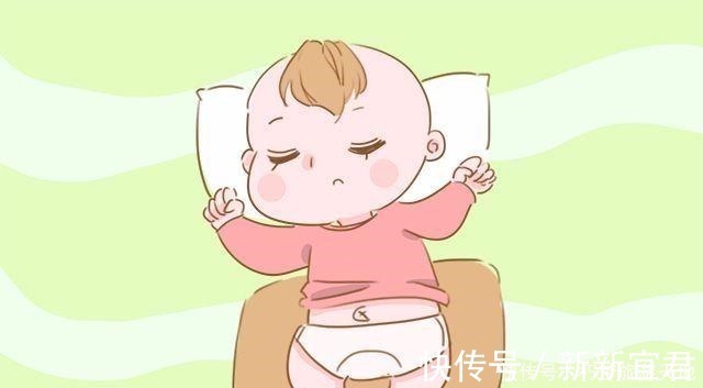 咆哮帝|宝宝睡觉为什么总是“双手投降”,原因太可爱了