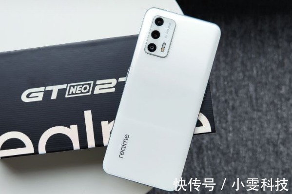 oppo|机海大战之2021：苹果不屑参与，华为陆续退场，小米仅为对手一半