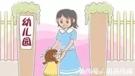 幼儿园|妈妈扮成小黄鸭接娃放学?评论区太亮了!承包一年笑点哈哈哈