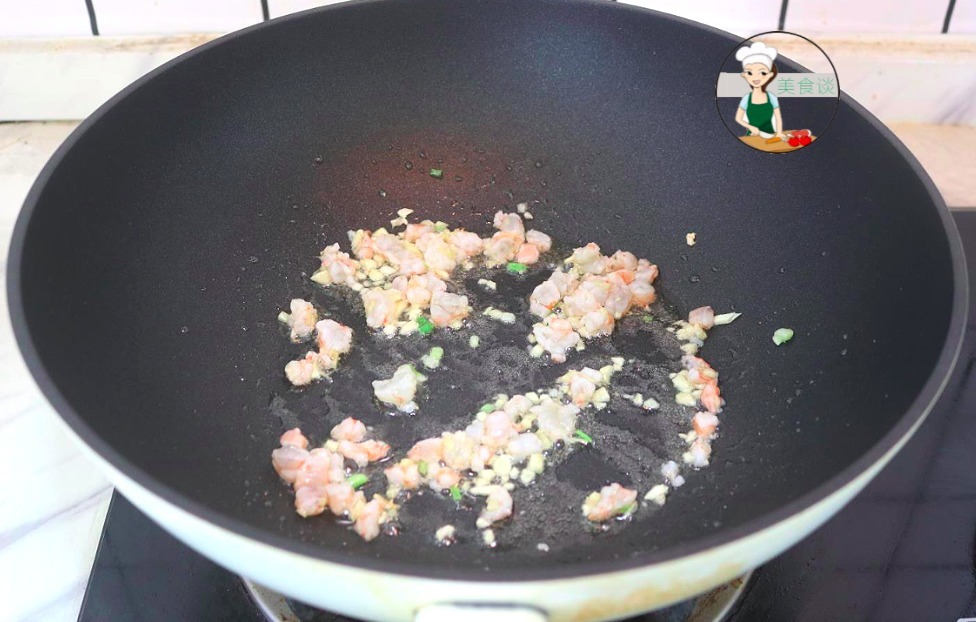 小朋友|90后妈妈给孩子做的“福袋”,在朋友圈火了,网友去蹭饭可以吗