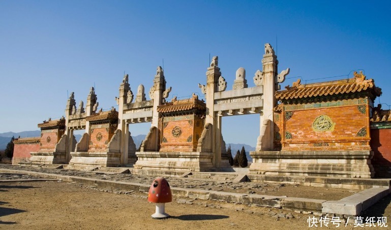 清朝|道长给乾隆算命,清朝有八百年国运,陛下能活到80岁,弘历:斩