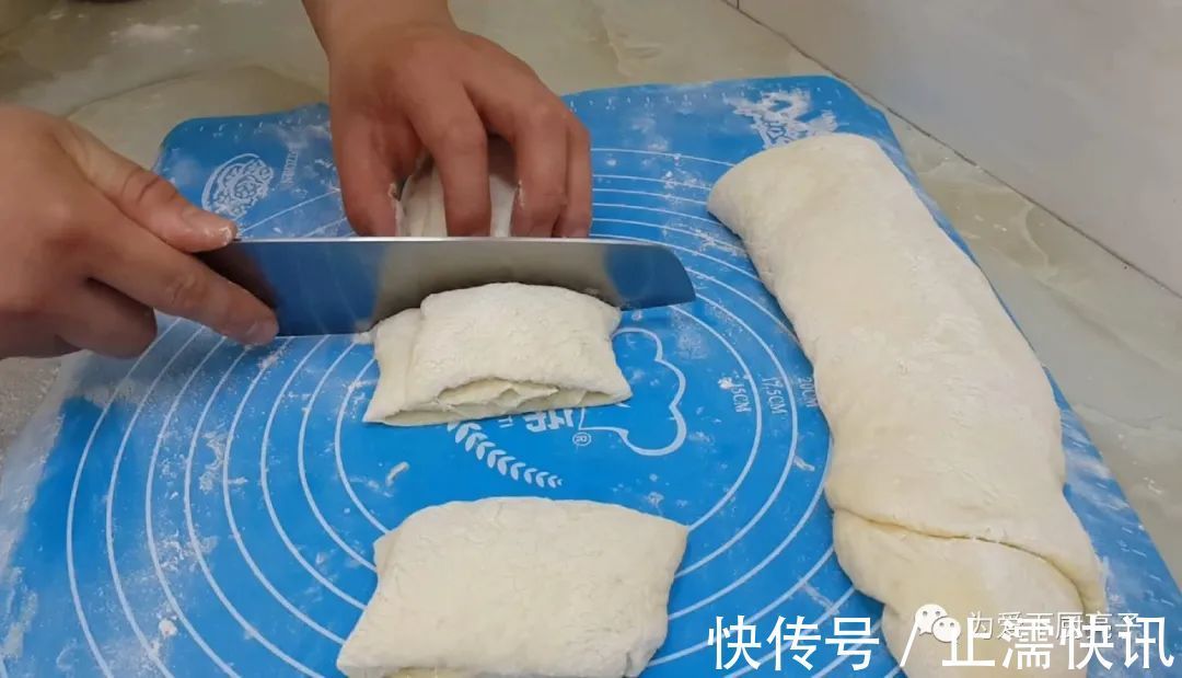 香酥|家常小糖饼的做法，教你配方比例，个个香酥又掉渣，真的太好吃了