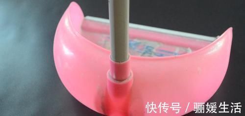 手杆|你家里有用旧不要的百洁布吗？这个用途太聪明了，越早知道越好