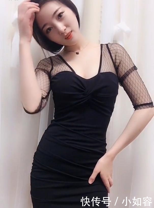 打扮|御姐美女的长裙打扮,贴身设计,映衬“腰身比例”