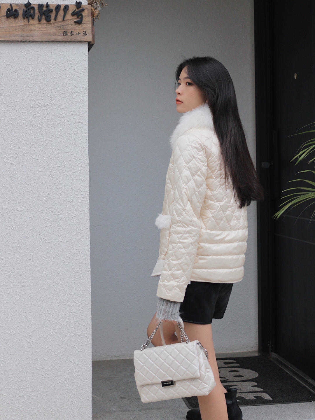 修饰|羽绒服要遮肉更要时髦,看潮人给你亲身示范,好用还简单!