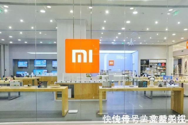华为m华为三款机型现身2021年春晚,如何选择华为手机?这次知道了