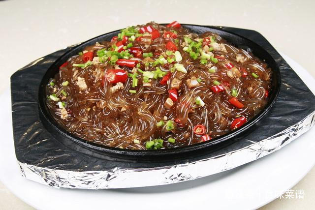 6元一斤的红薯粉条能买吗看商贩怎么说，为了家人，早知早放心