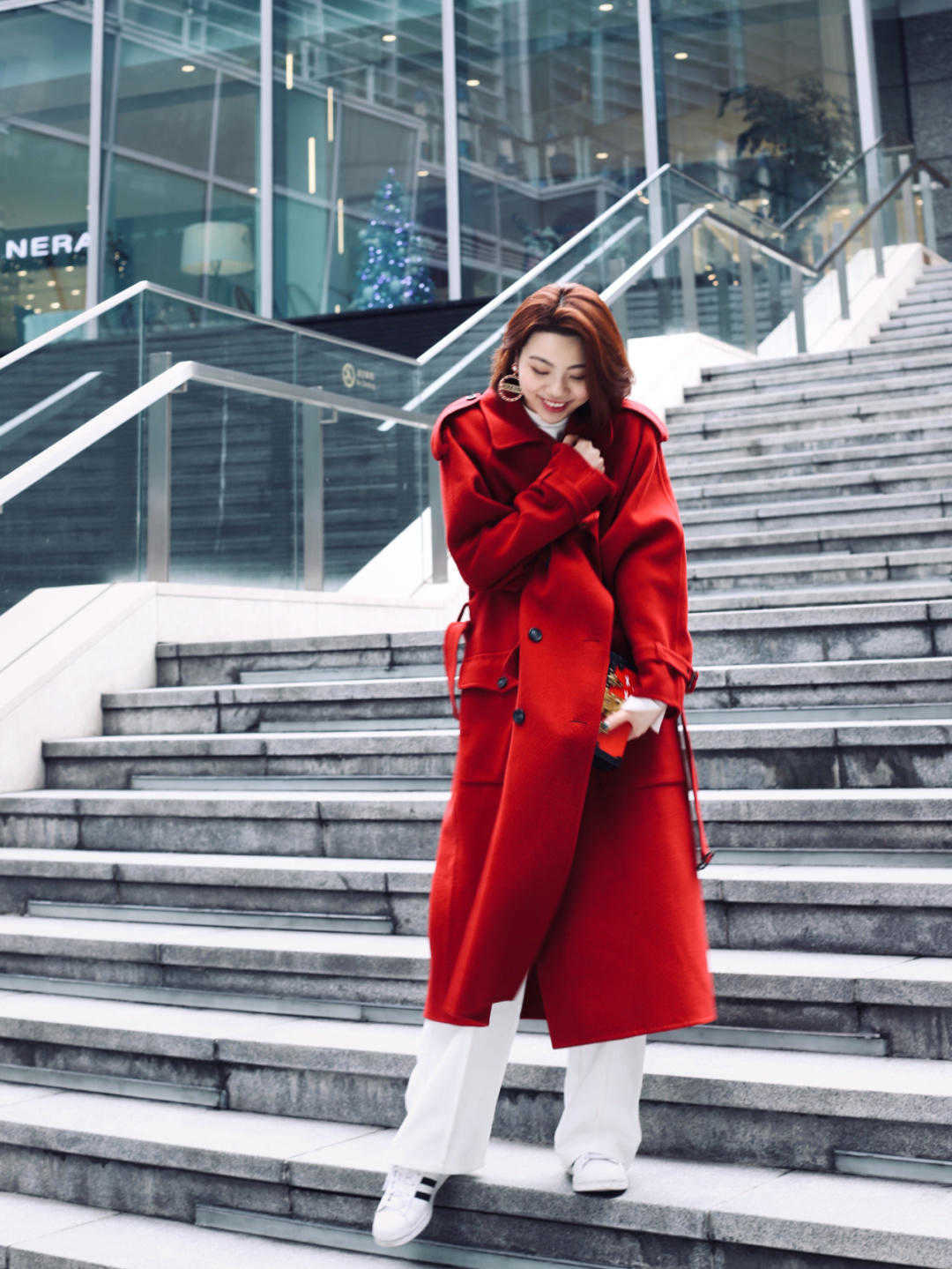 减龄|冬天这三种大衣颜色火了,显白减龄又不挑人,尤其是黄皮肤的女孩