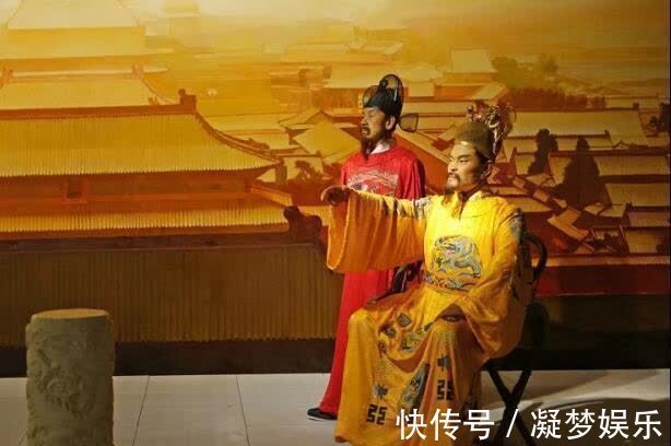 秀才$姑娘出上联:“山高林密,问樵夫何时下手”,秀才的下联让她心动