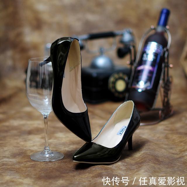 yeezy 这10款奇葩设计的高跟鞋，你见过其中哪个？