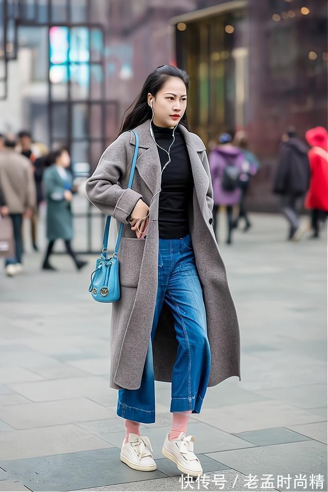 搭配|穿风衣还在配打底裤,早过时了今年流行这样穿高级又时髦