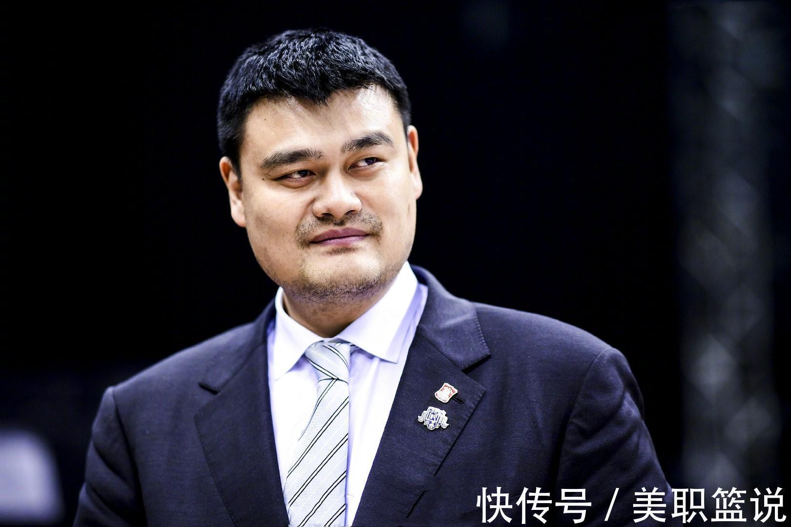cb太解气!CBA郭艾伦拒绝交款,并拿出证据,姚明哑口无言,咋收场
