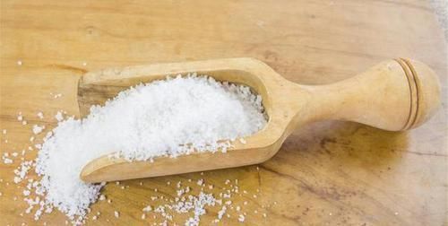 糖尿病人,不想血糖飙升,除了甜食,4类食物也应该趁早忌口