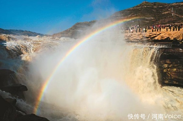 冰峰|壶口瀑布的冰峰倒挂景象，最适合这个季节观赏，网友：现在去才对