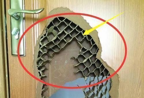 复合门|交房时原有的入户门需要拆掉吗拆开一看,才发现太坑了