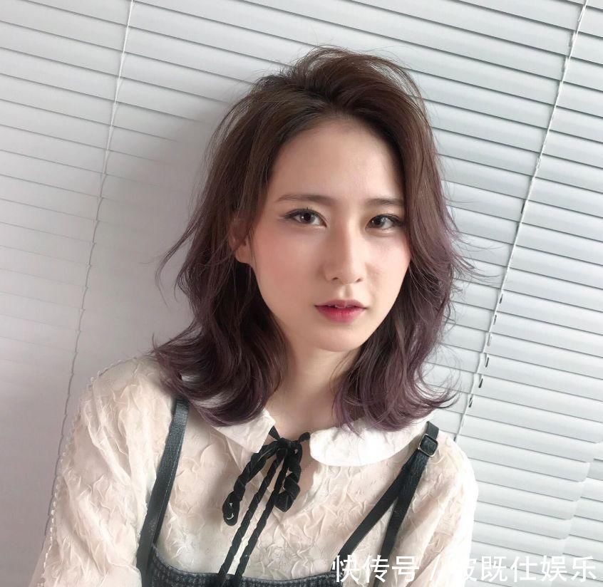 短发 今年流行这4款“发型”,既显嫩又能显脸小,颜值再低也能拯救