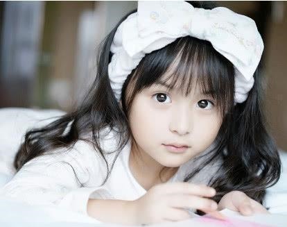 海鸥|女孩脸上这4条“线”是“美人线”,长大颜值不会低,第2条不常见