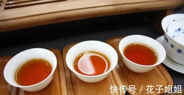 汤色|茶汤颜色越深发酵度越高你还在以颜色来区分茶类吗！