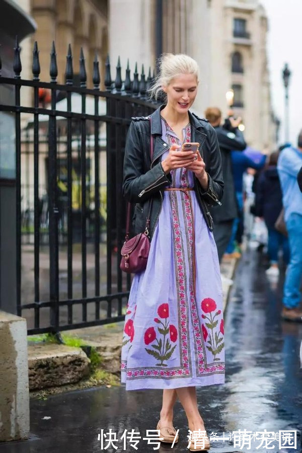 平底鞋|女人过了50岁,建议少穿高跟鞋多穿这3种鞋,时髦舒适还百搭