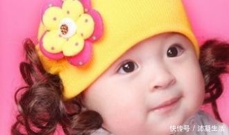 烁烁|上幼儿园第一天,3岁宝宝哭着告诉妈妈,老师给他起了一个破名字