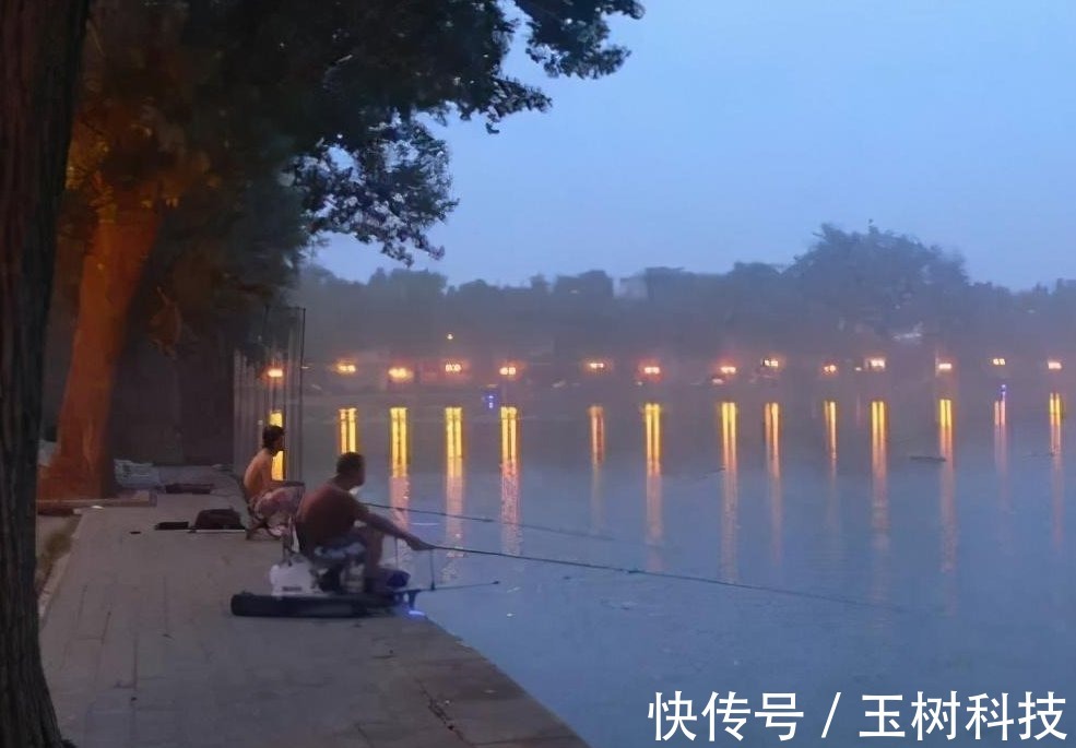 你不知道的用酒米打窝诱鱼技巧!小鱼不闹窝,大鱼全上钩