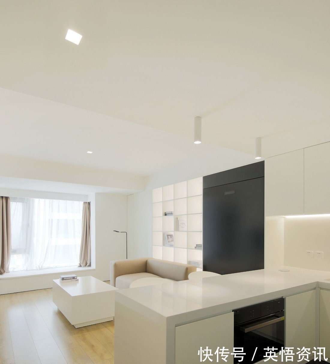 小窝|看了她的46㎡小窝,头一回见卧室装两个门,美观又实用,很聪明