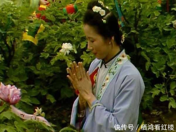 王熙凤是目不识丁,还是仅仅不精通?世家出身为何会不识字?