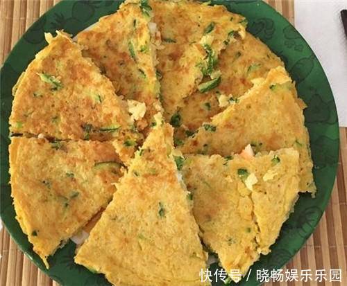  剩饭|1碗剩饭1个鸡蛋，不炒不煮，酥脆喷香，凉了更好吃，小孩很爱吃