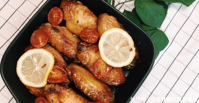 别光知道做可乐鸡翅，这四款简单又好吃的鸡翅做法，专治各种没食欲