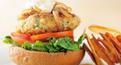 绝经期|女性进入更年期,4物别往嘴里塞,医生:管住嘴,还能唤回第二春