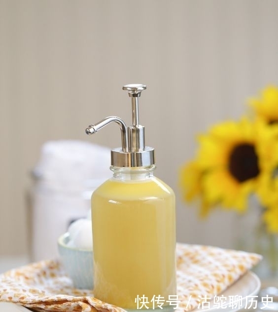 7种美颜护肤的食物可做“天然洗面奶”