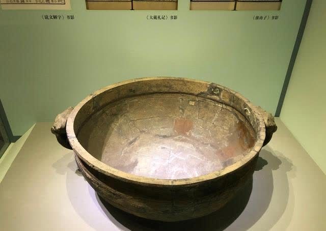 看见文物|新石器时代人们使用的“铜镜”