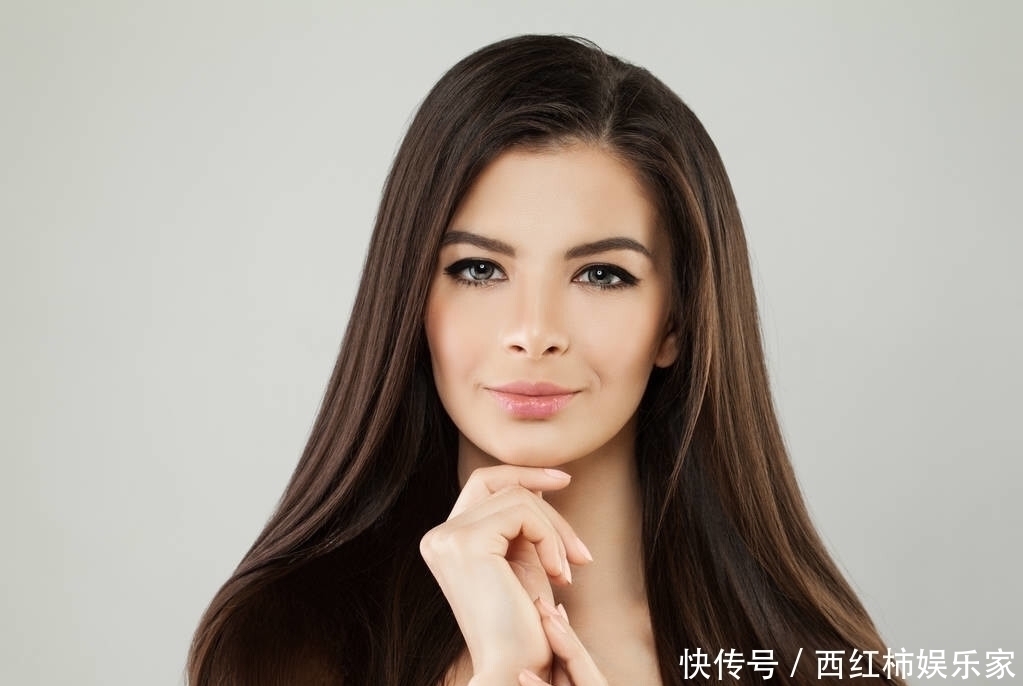 头发|怎样烫发头顶蓬松?烫发根效果不错,显得发量多又年轻