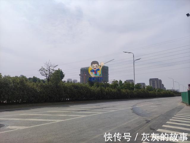 方兴大道|高新区1.5万新房是真是假实探方兴大道西板块乐富强悦湖熙岸!
