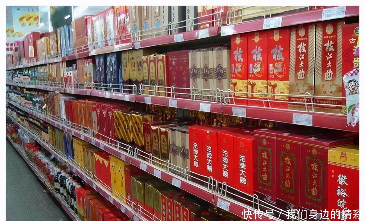 中国|中国名酒中的良心酒,十多年来没提价,和茅台五粮液齐名,珍品
