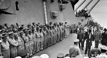 斯大林和|二战时的美苏为何没有把日本分裂成两个国家?