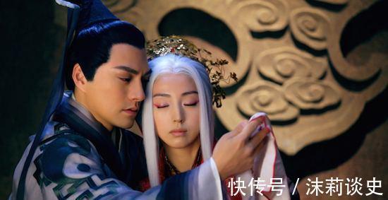 林朝英#射雕英雄传里有一高手,曾打伤林朝英令其早逝,不屑参加华山论剑