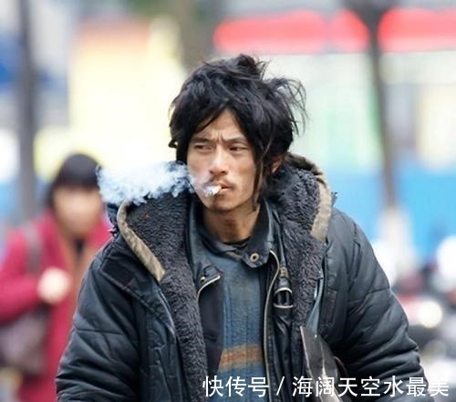 捐款|11年过去了，当年红遍网络的“犀利哥”，如今怎么样了？